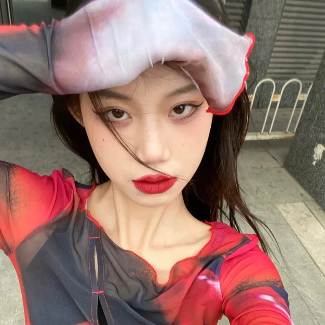 疑云背后